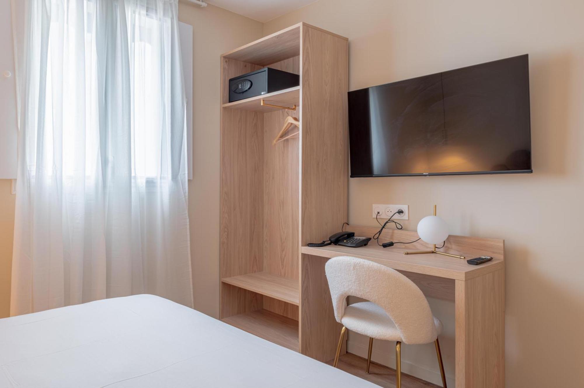 Grand Hotel Senia Orly Eksteriør bilde
