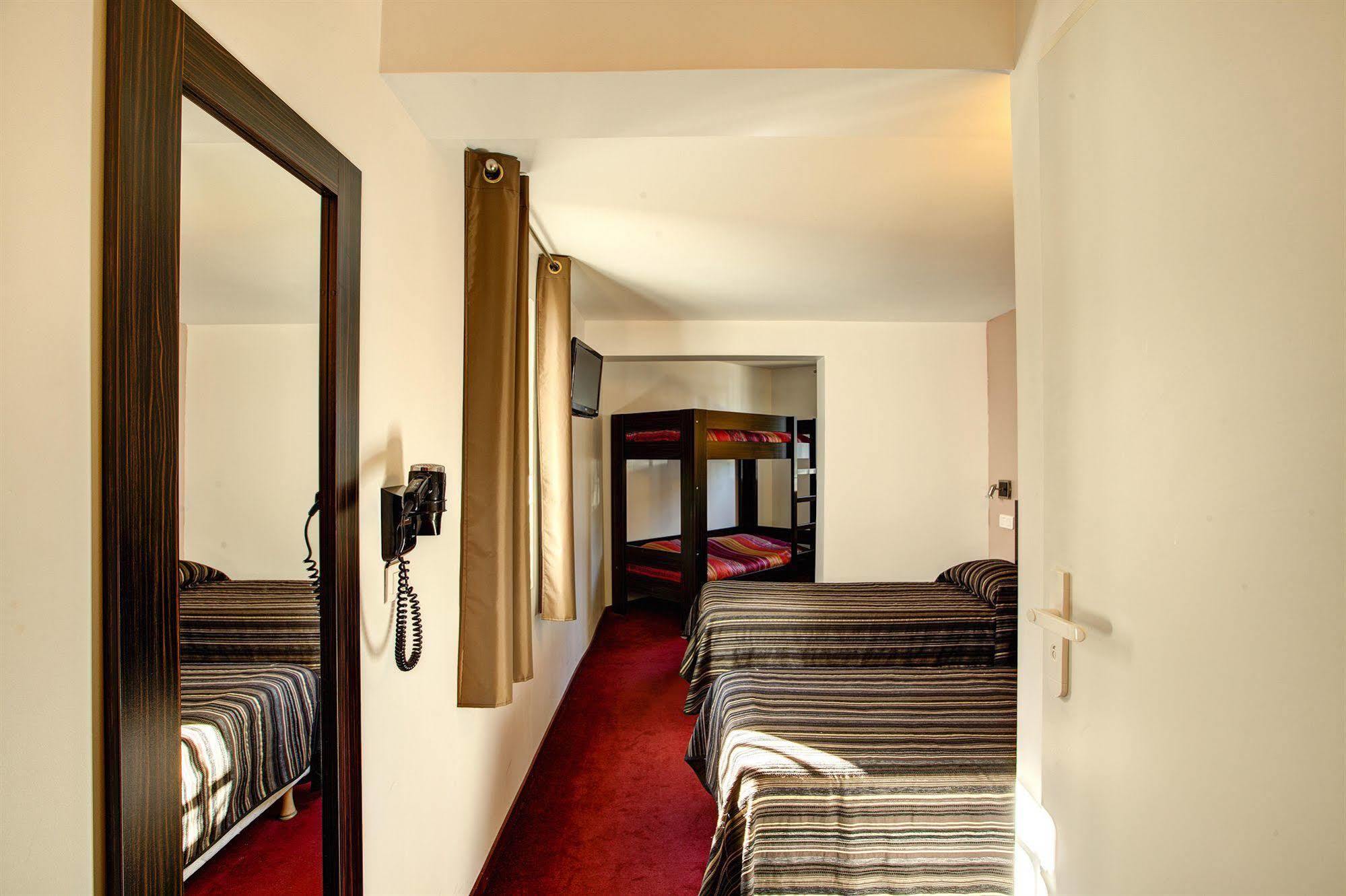 Grand Hotel Senia Orly Eksteriør bilde