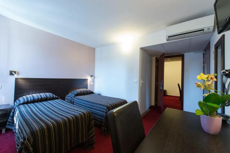 Grand Hotel Senia Orly Eksteriør bilde